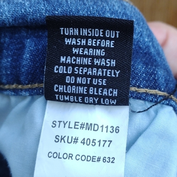 RSQ - 30x30 Relaxed Taper Jeans - Picture 12 of 13